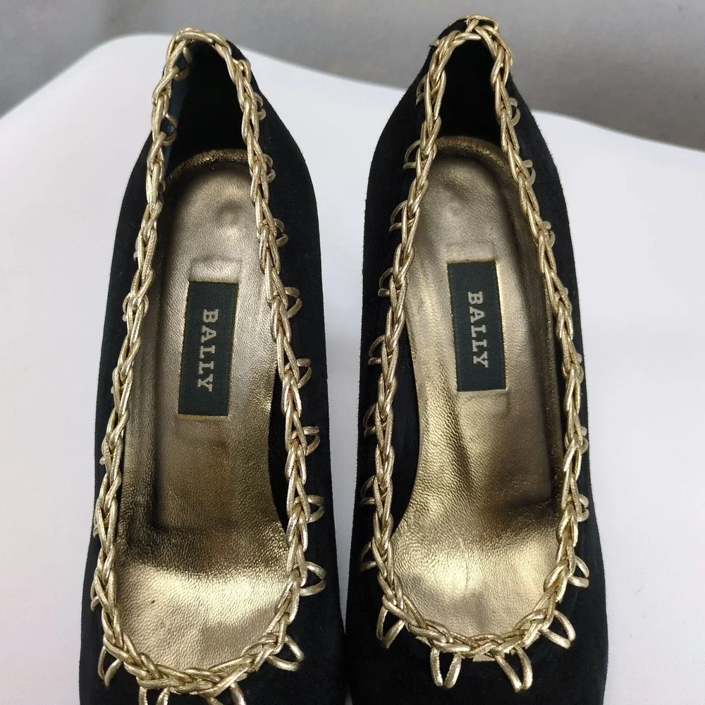 Vintage Bally Chiffon Black Suede Pumps Womens 8 Gold Trim 3